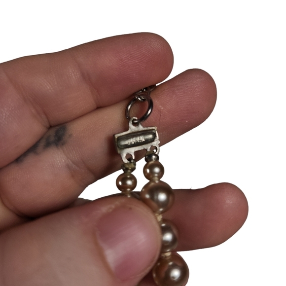 Vintage 2 Strand Pearl Necklace - Picture 5 of 6